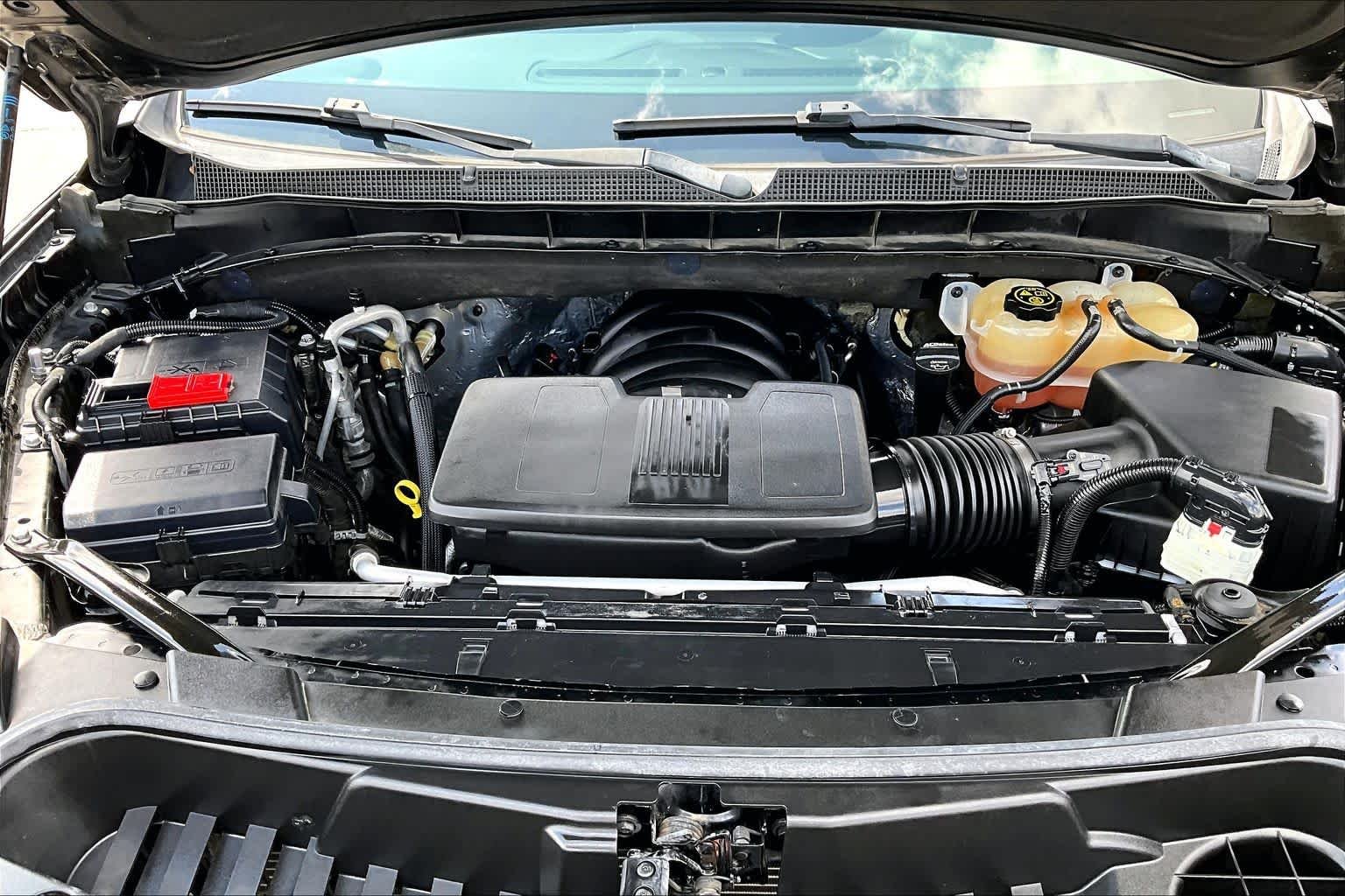 Used 2022 Black Chevrolet RST image 32