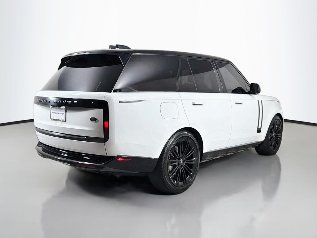 Certified Used 2023 Silver Land Rover SE image 5