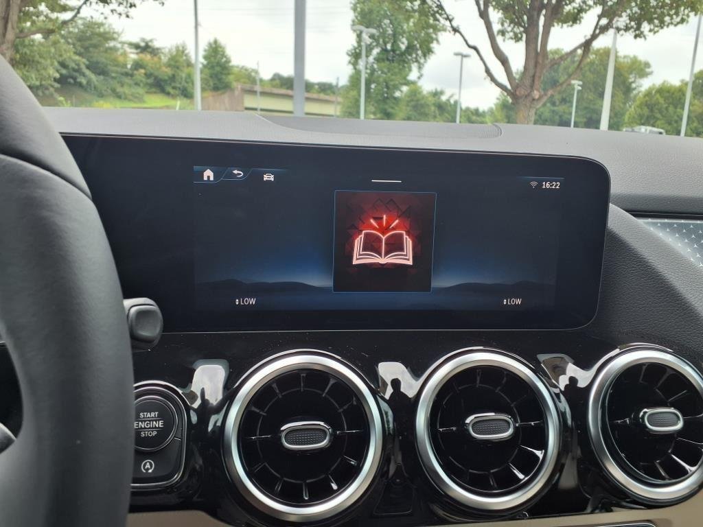 Certified Used 2026 Polar White Mercedes-Benz GLA 250 image 18