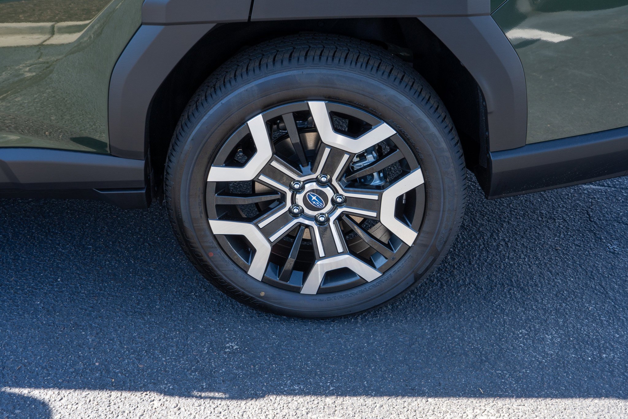 2026 Subaru Outback Touring XT - Photo 9