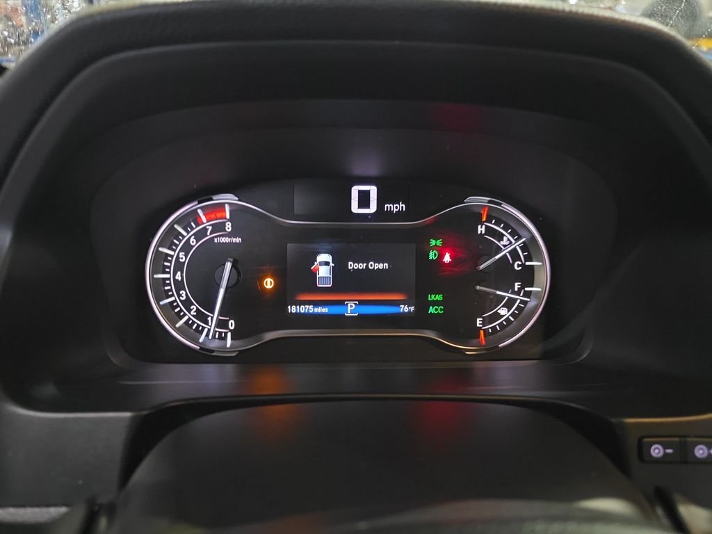 Used 2017 Crystal Black Pearl Honda Black Edition image 39