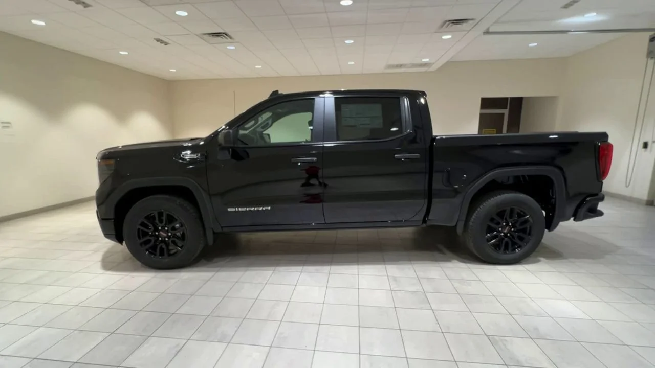 2026 GMC Sierra 1500 Pro - Photo 36