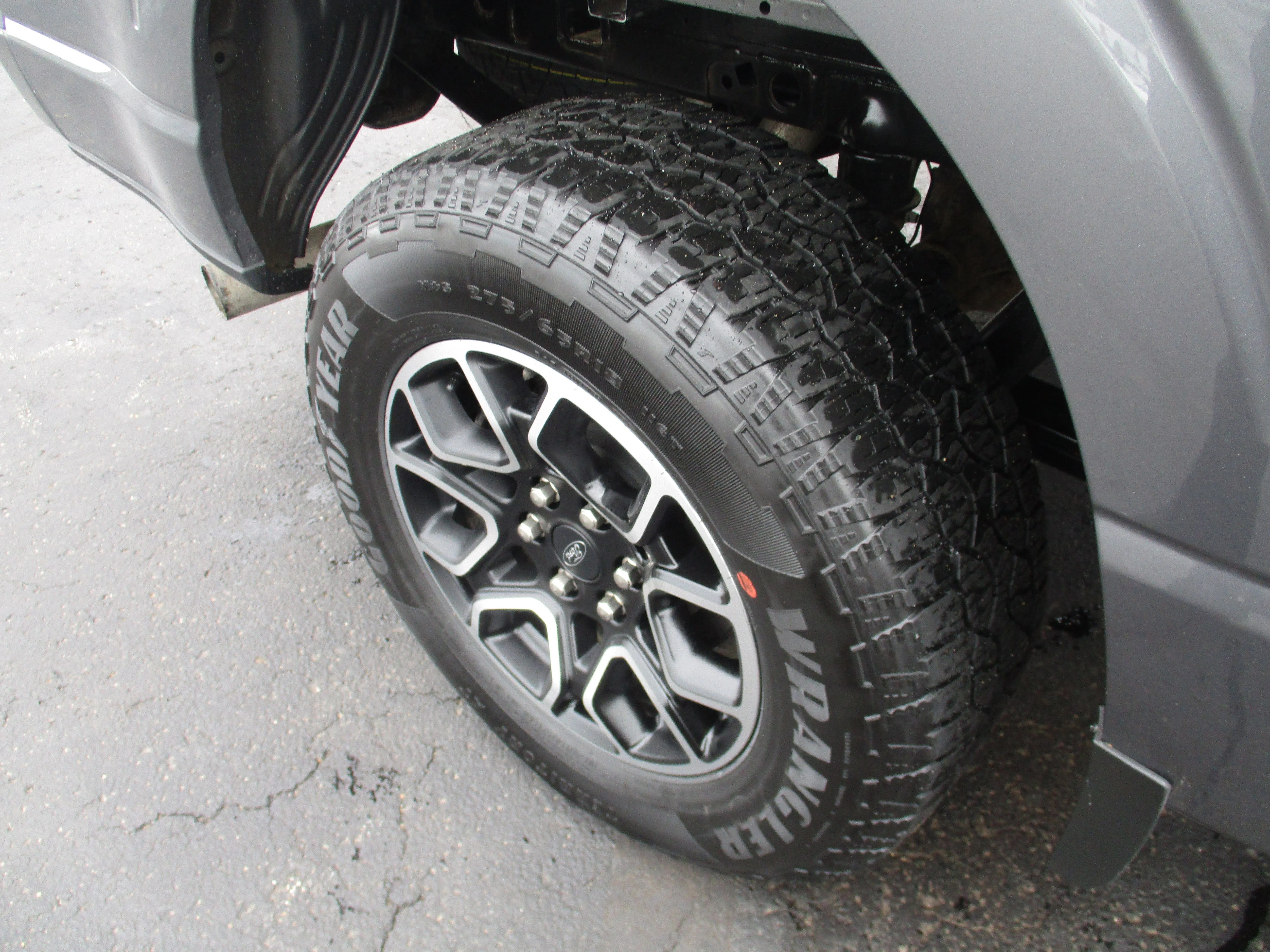 Used 2023 Carbonized Gray Metallic Ford XL image 16