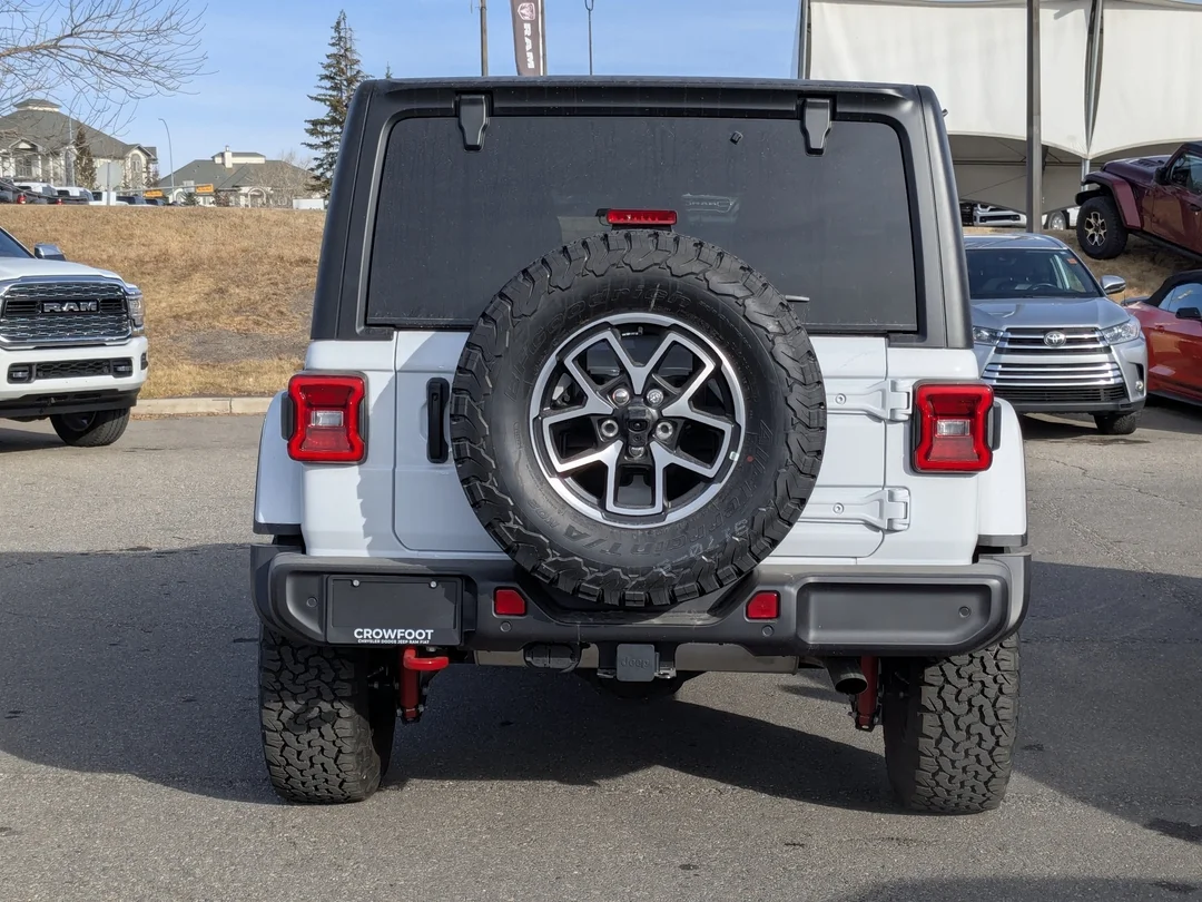 New 2026 White Jeep Rubicon - - 4x4 - Nappa Lthr - 3-Pc Hard Top - 8-Spd Auto - Safety Grp - Conv Grp & More! image 7