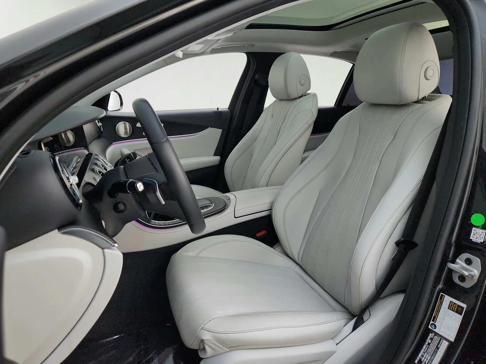 Certified Used 2022 Graphite Grey Metallic Mercedes-Benz E 350 image 17