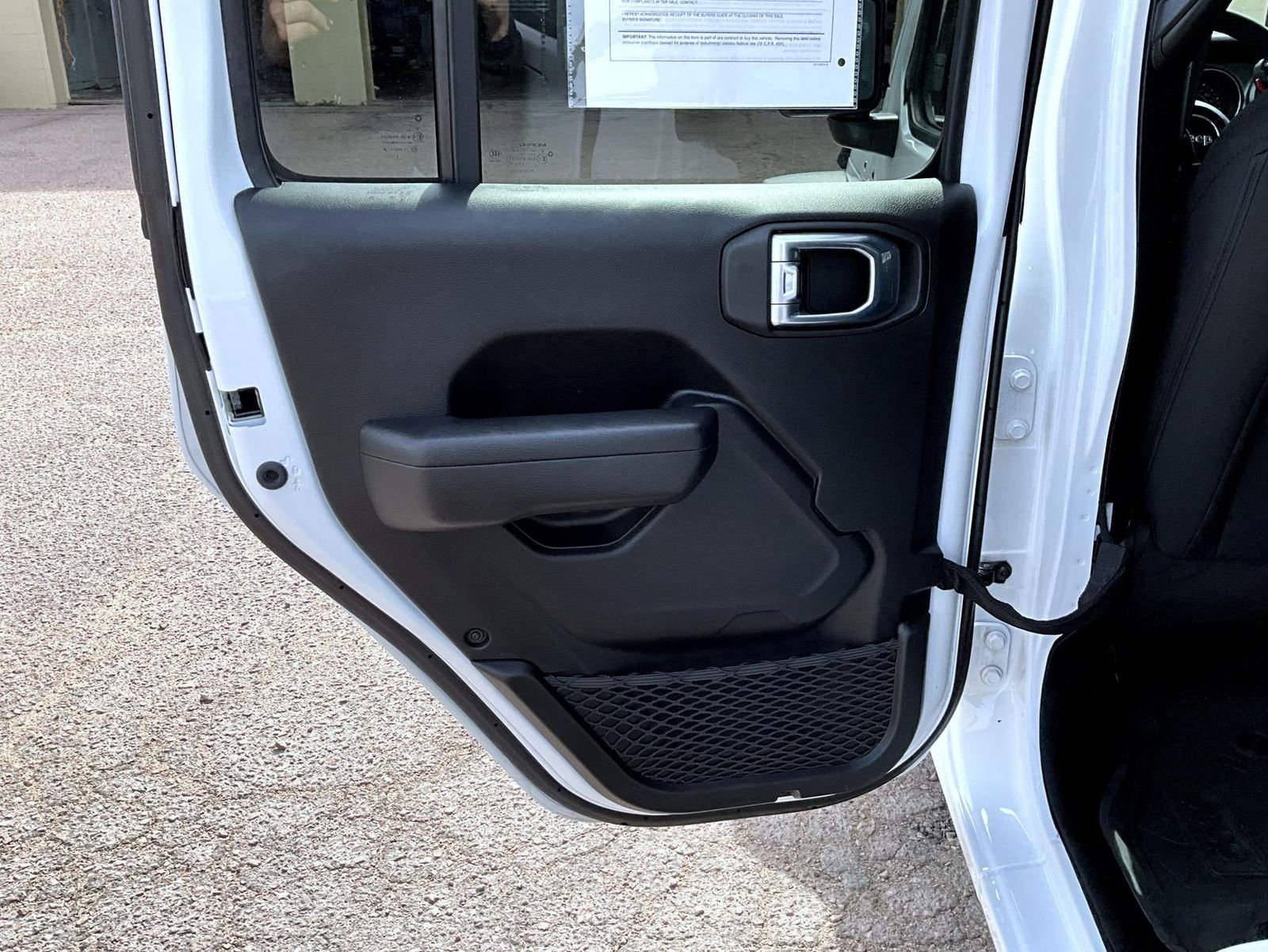 Used 2023 White Jeep Sport S image 21