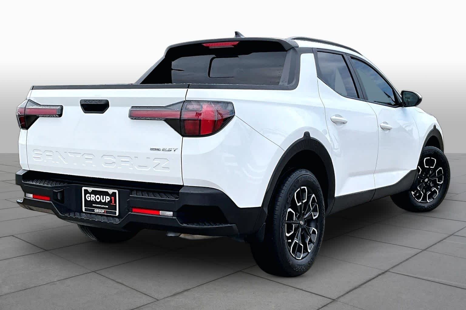 Used 2022 Ice White Hyundai SEL Premium image 13