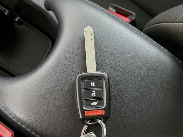 2017 Honda HR-V LX - Photo 26