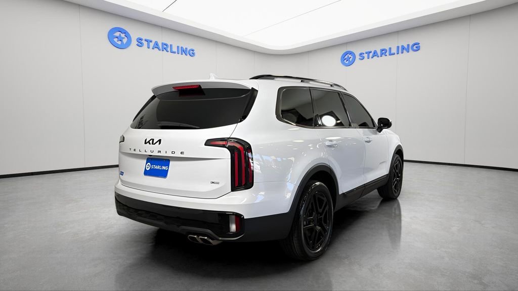 Used 2025 White Kia EX X-Line image 8