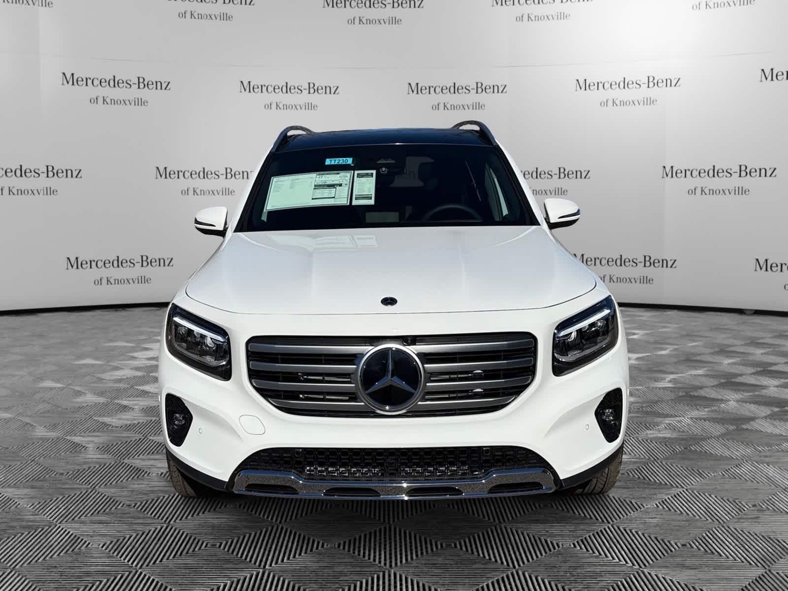 Used 2026 Polar White Mercedes-Benz GLB 250 image 8