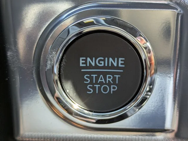 New 2026 Iconic Silver Metallic Ford Lariat® image 28