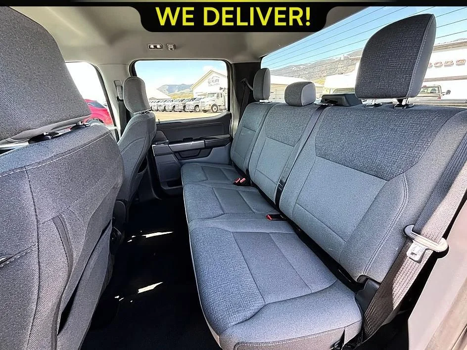 Used 2025 Silver Ford XLT image 14