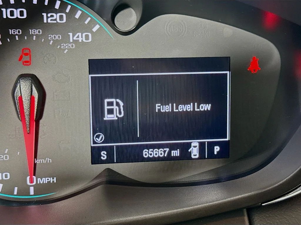 Used 2020  Chevrolet LT image 12