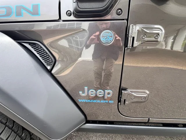 Used 2024 Crystal Metallic Jeep Rubicon 4xe image 8