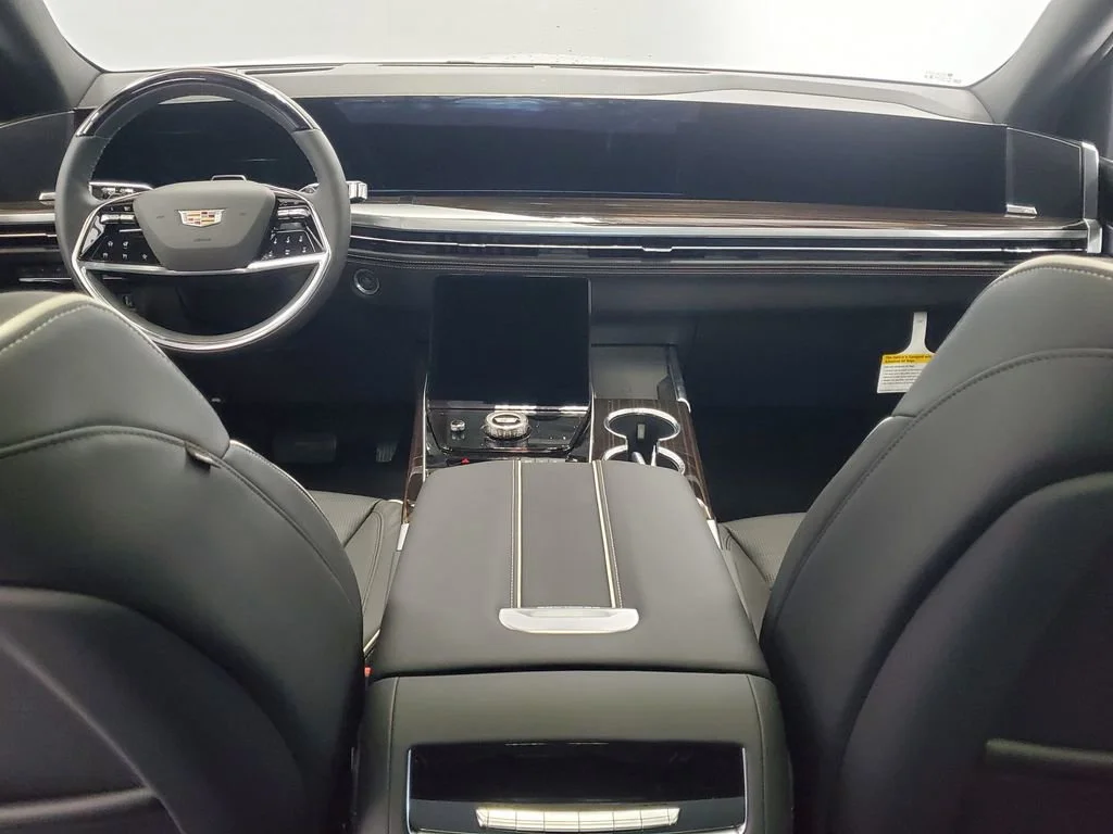 2026 Cadillac Escalade Luxury - Photo 5