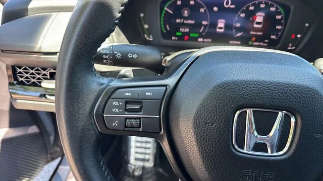 Used 2024 Gray Honda Sport image 23