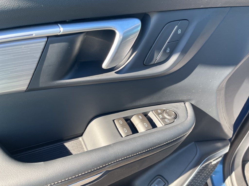 Used 2026 Blue Buick Preferred image 10