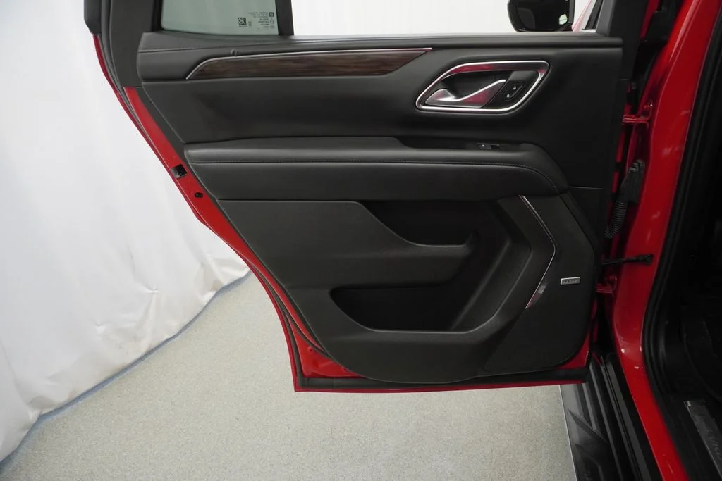 Used 2022 Red Chevrolet LT image 47