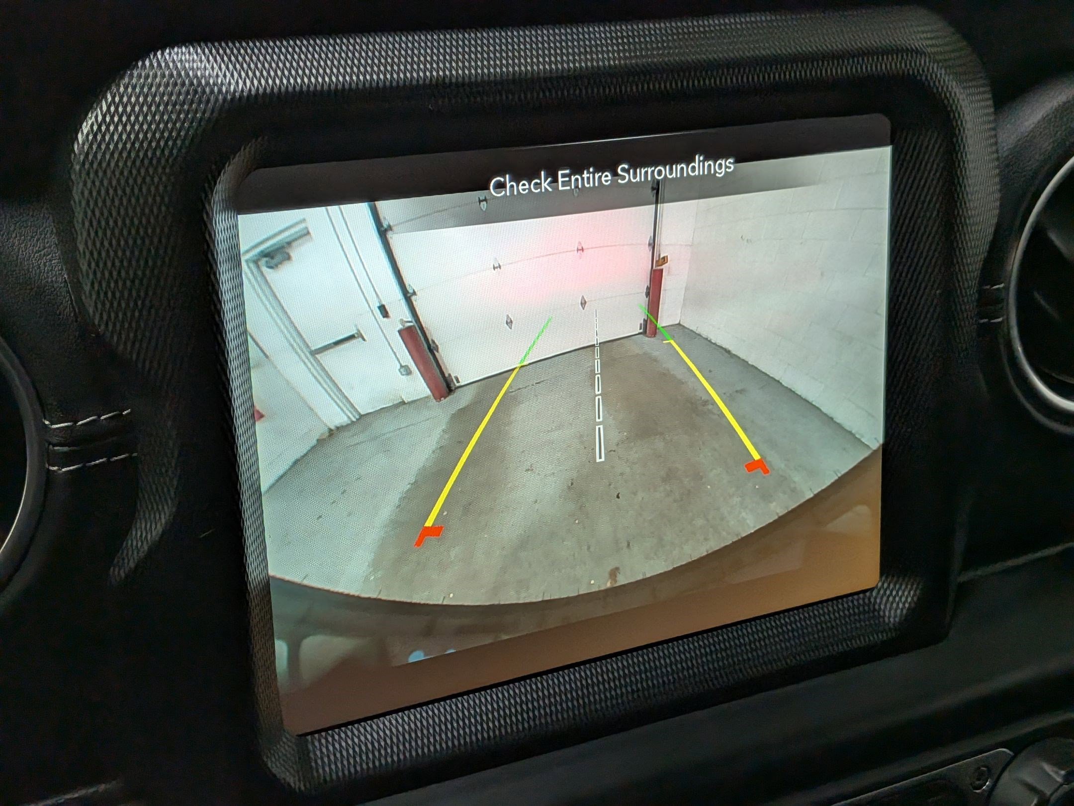 Used 2023 High Velocity Clearcoat Jeep Sahara image 23