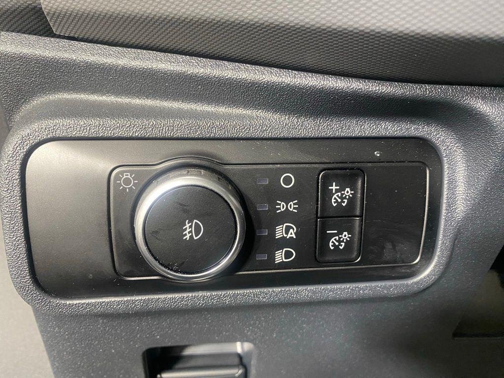 Used 2024 Gray Metallic Ford Black Diamond image 15