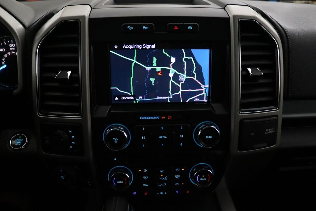 Used 2017 Silver Ford Lariat image 28