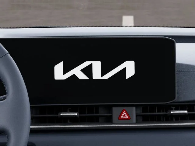 New 2026 Snow White Pearl Kia EX image 20