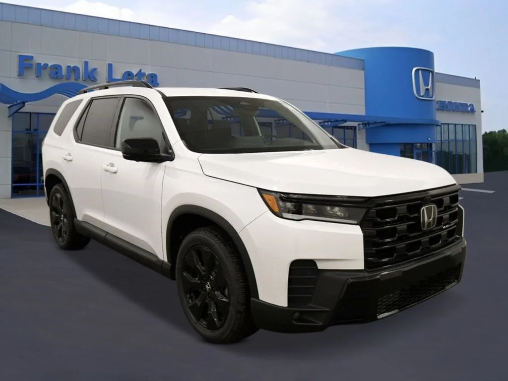 New 2026 Platinum White Pearl Honda AWD Black Edition image 7