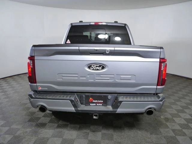 Used 2024 Silver Ford XLT image 7