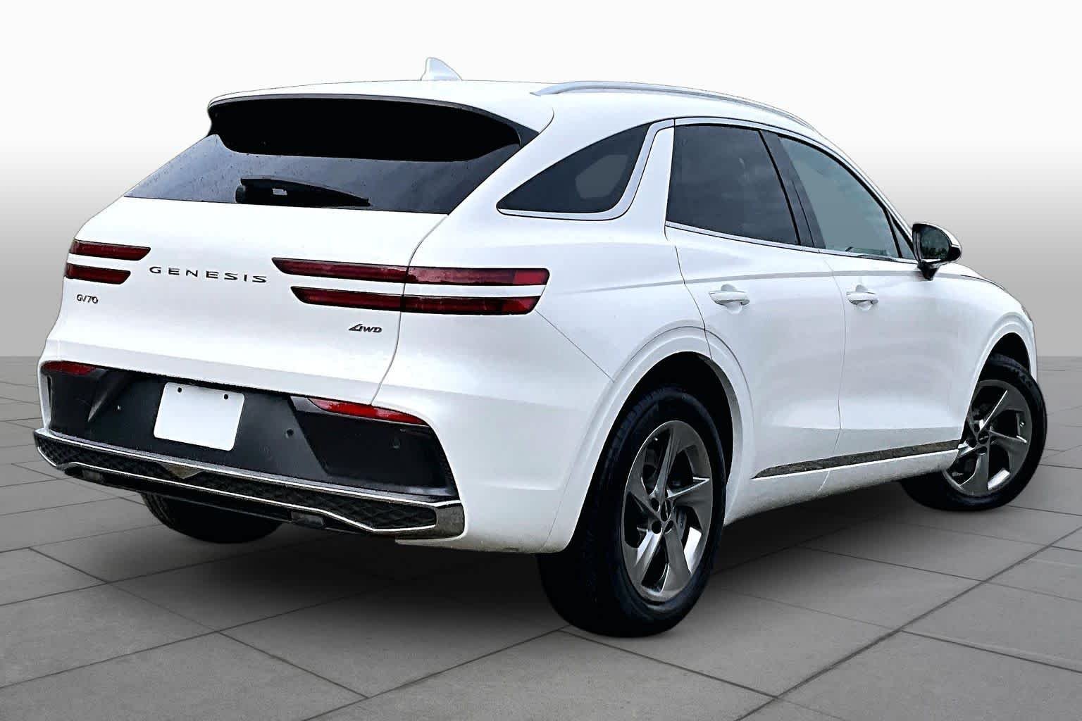 Used 2026 Uyuni White Genesis 2.5T image 13