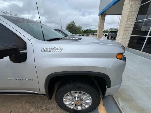 2022 Chevrolet Silverado 2500HD High Country - Photo 20