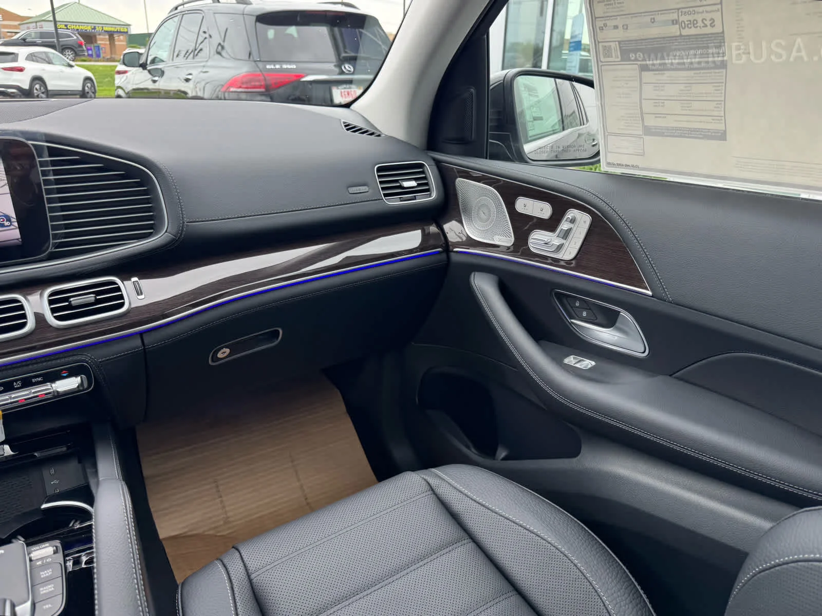 New 2026 Obsidian Black Metallic Mercedes-Benz GLS 450 image 37