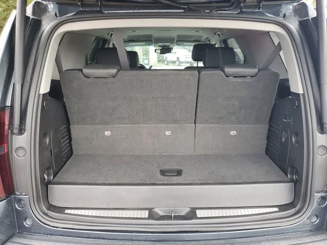 Used 2019 SHADOW GRAY METALLIC Chevrolet Premier image 29