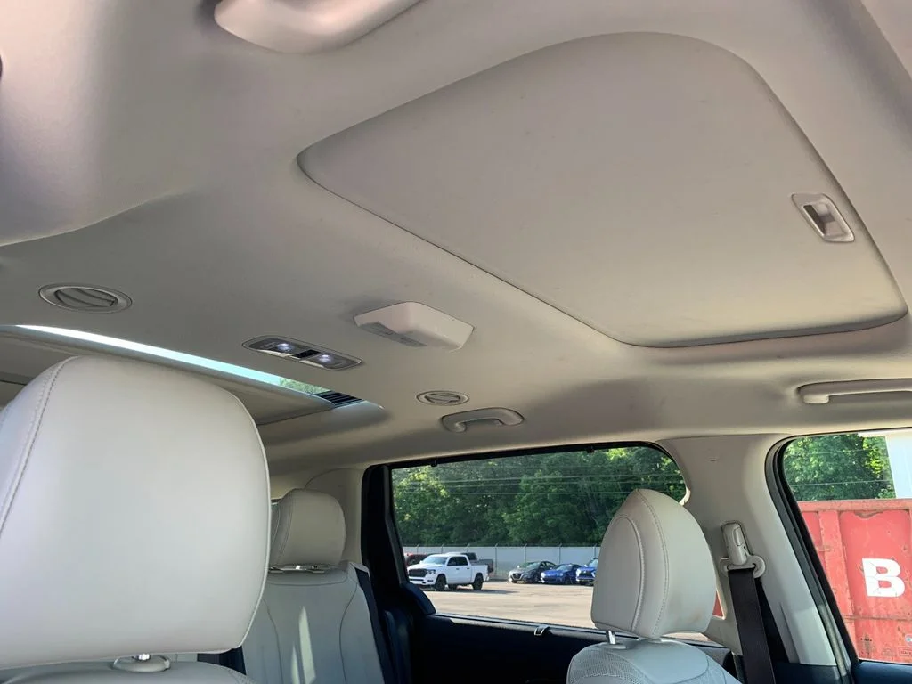 Used 2025 White Kia SX image 20