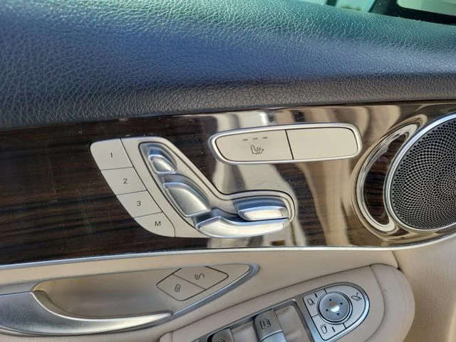Used 2021 White Mercedes-Benz GLC 300 image 18