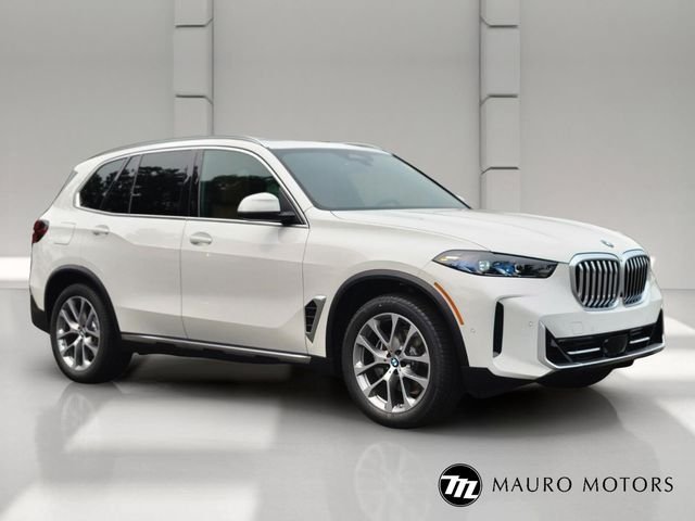 New 2026 White BMW xDrive40i image 1