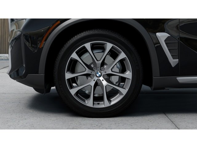 New 2026 Black Sapphire Metallic BMW xDrive40i image 7