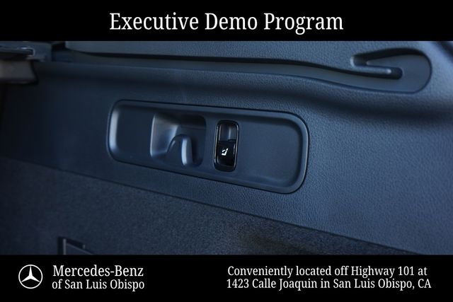 Used 2026  Mercedes-Benz GLC 300 image 9