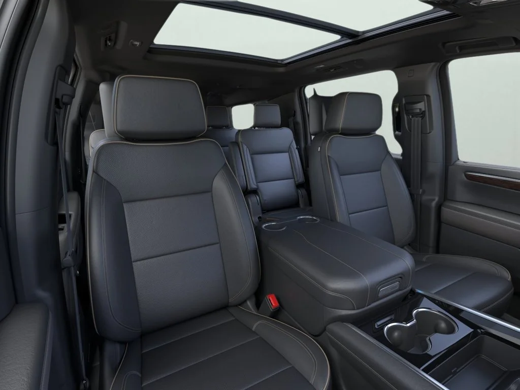 2026 Chevrolet Suburban Premier - Photo 10