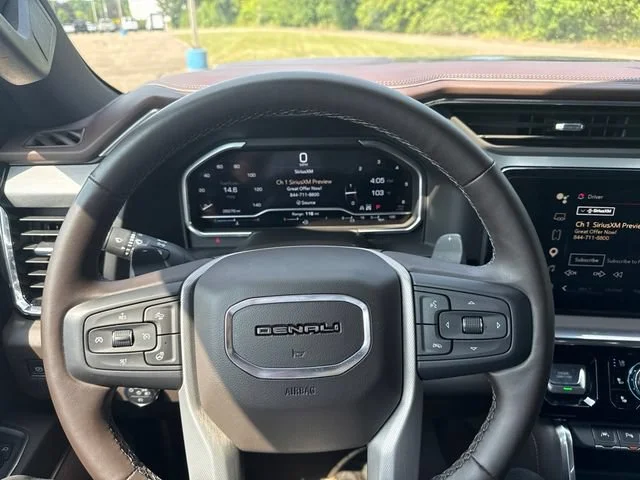 Used 2023 Onyx Black GMC Denali image 23