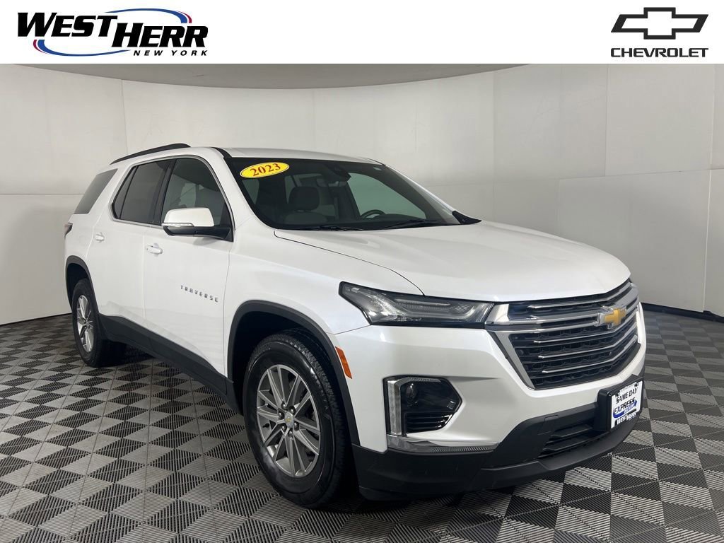 Used 2023 Iridescent Pearl Tricoat Chevrolet LT Cloth image 1