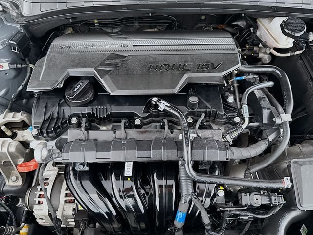 Used 2024 Gray Hyundai SE image 29