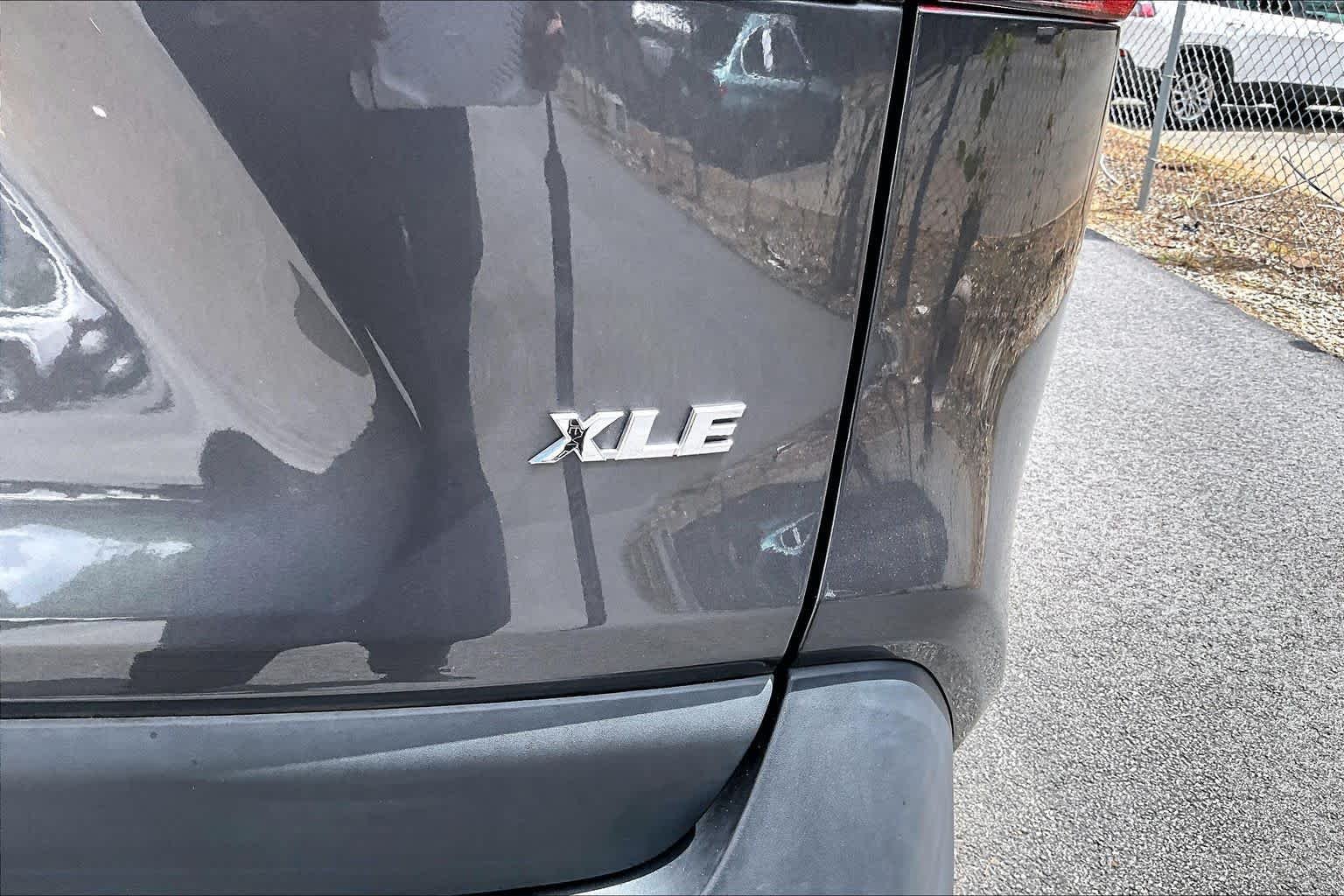 Certified Used 2023 Magnetic Gray Metallic Toyota XLE Premium image 10