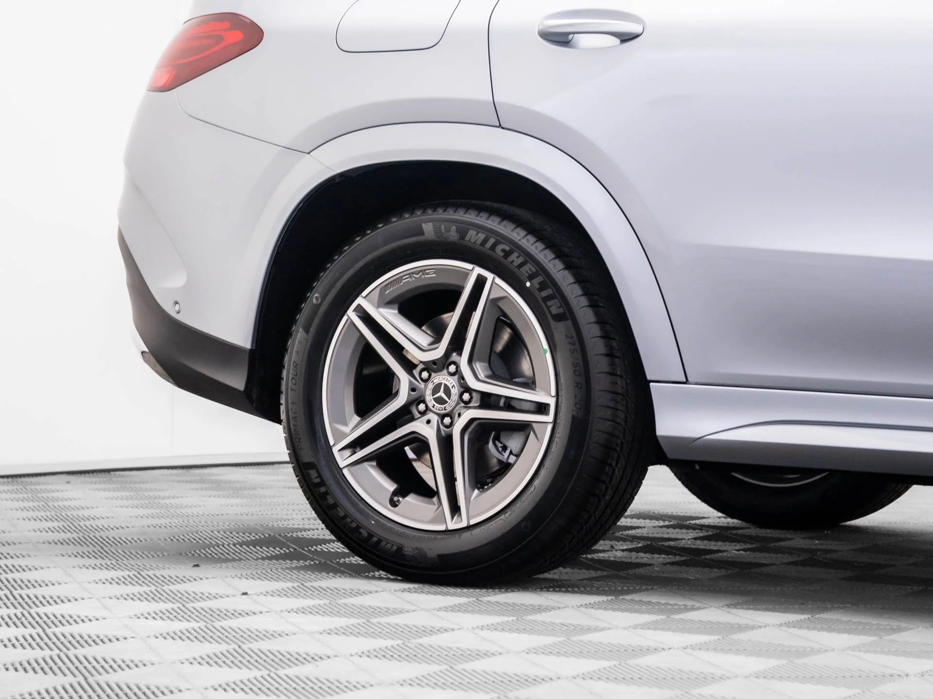 New 2026 Silver Mercedes-Benz GLE 450 Coupe image 32