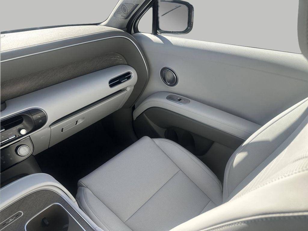 New 2026 Creamy White Pearl Hyundai Limited FWD image 10