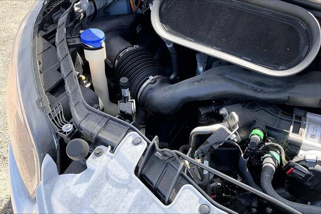 Used 2024 White Ford Base image 18