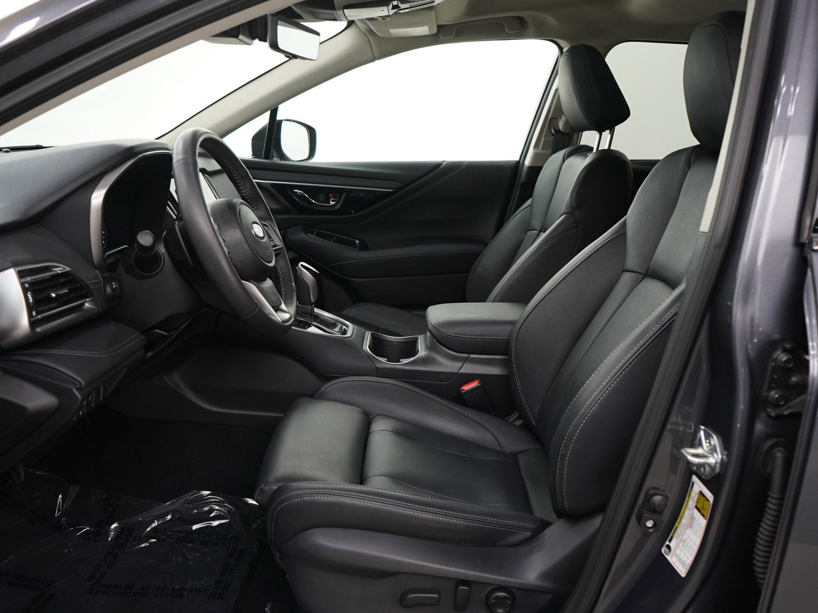 Used 2025 Magnetite Gray Metallic Subaru Touring Xt image 17