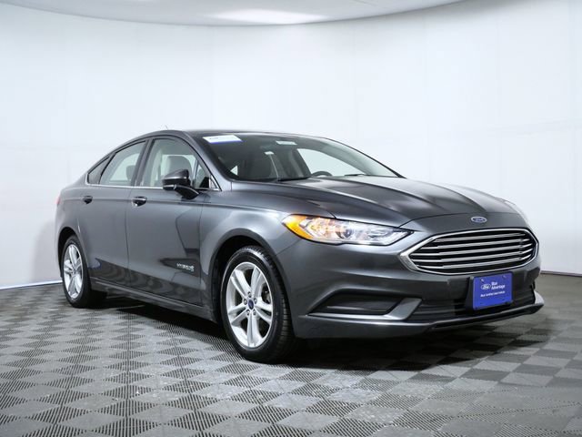 2018 Ford Fusion S's photo