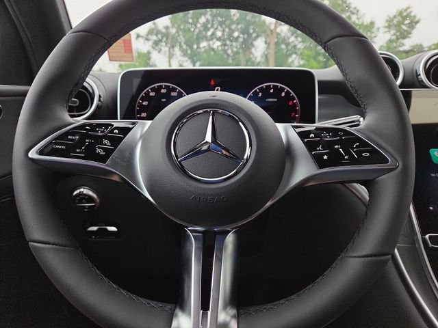 New 2026 Black Mercedes-Benz GLC300 image 16