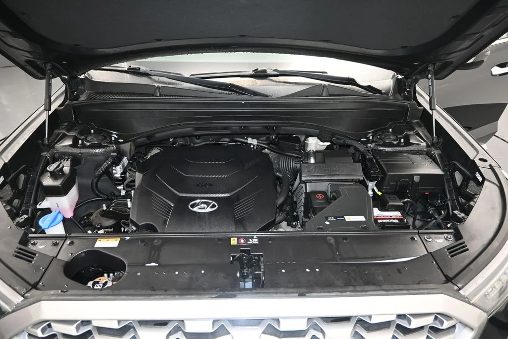 Used 2022 Abyss Black Pearl Hyundai SEL image 12