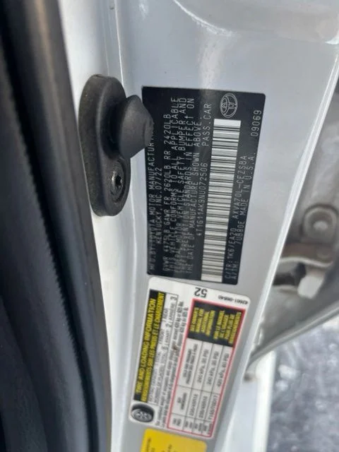 Used 2022 White Toyota SE image 14